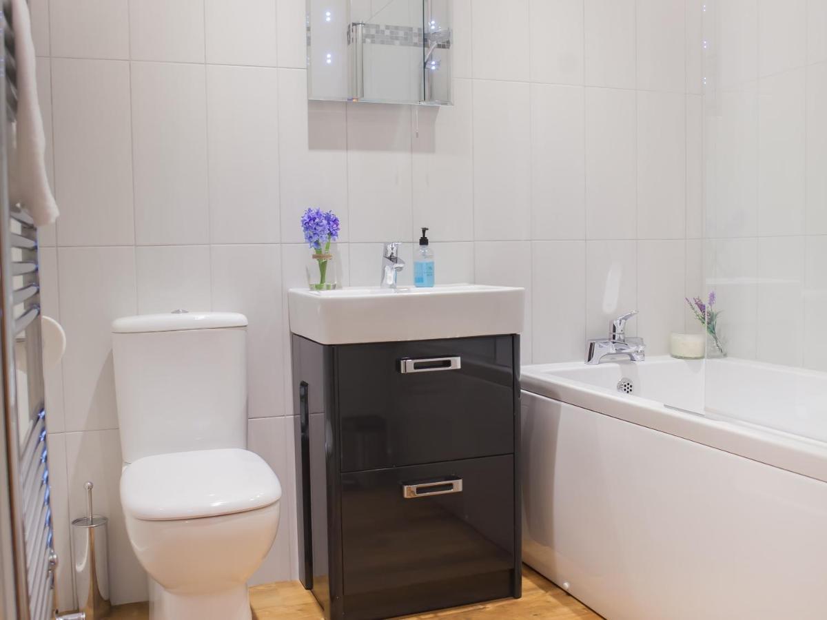 Henge House, Bluestone Apartment Bath Buitenkant foto